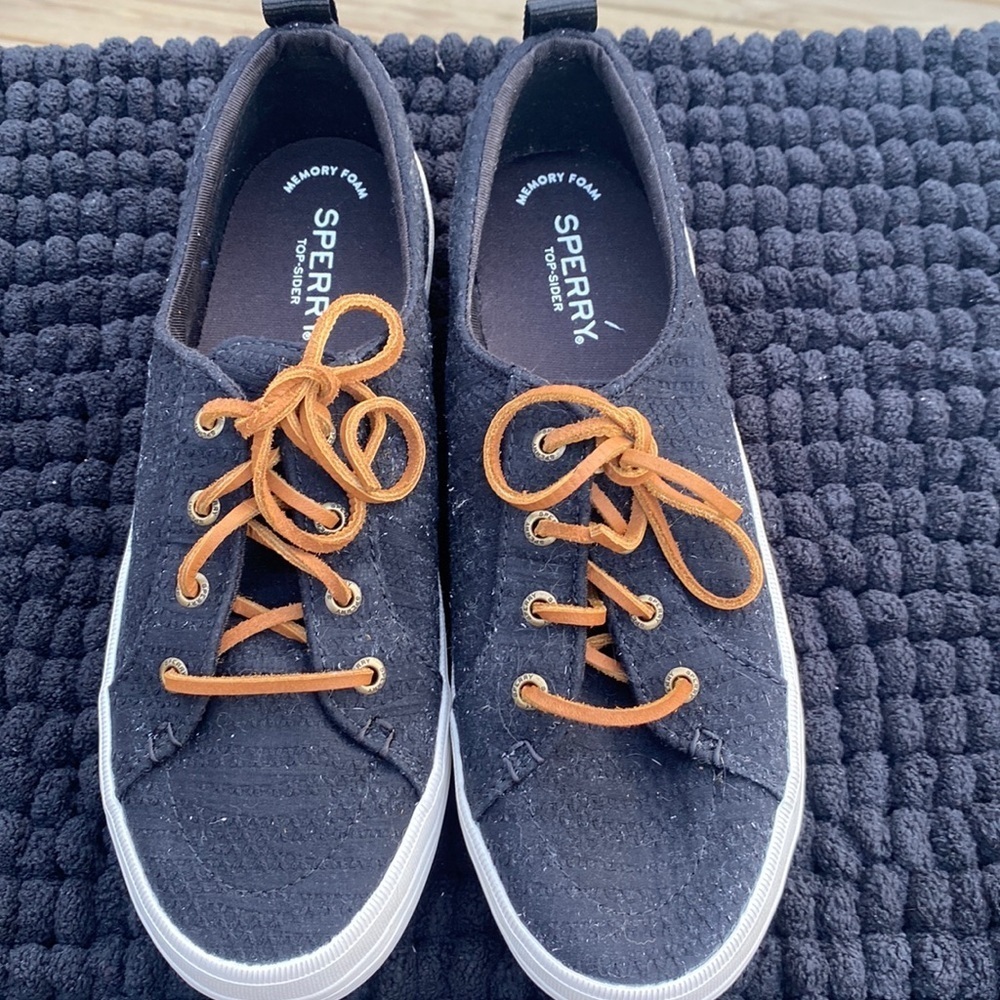 🍍SPERRY TOP-SIDER🍍size 8
I2
